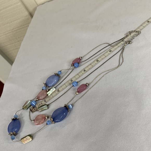 Pretty multi sized and colorful bead necklace - Picture 5 of 6